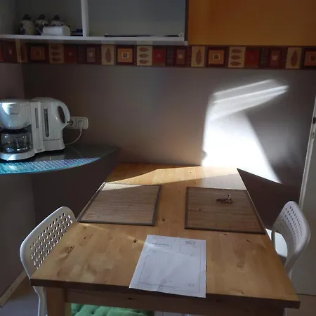 Tuzzini Koln-apartments Köln